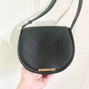 Cuyana Black Full Grain Leather Small Saddle Bag - Shoulder Crossbody Minimalist